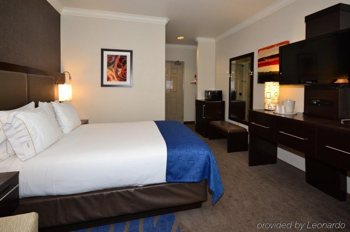 Hotel Express & By Ihg Santa Clara