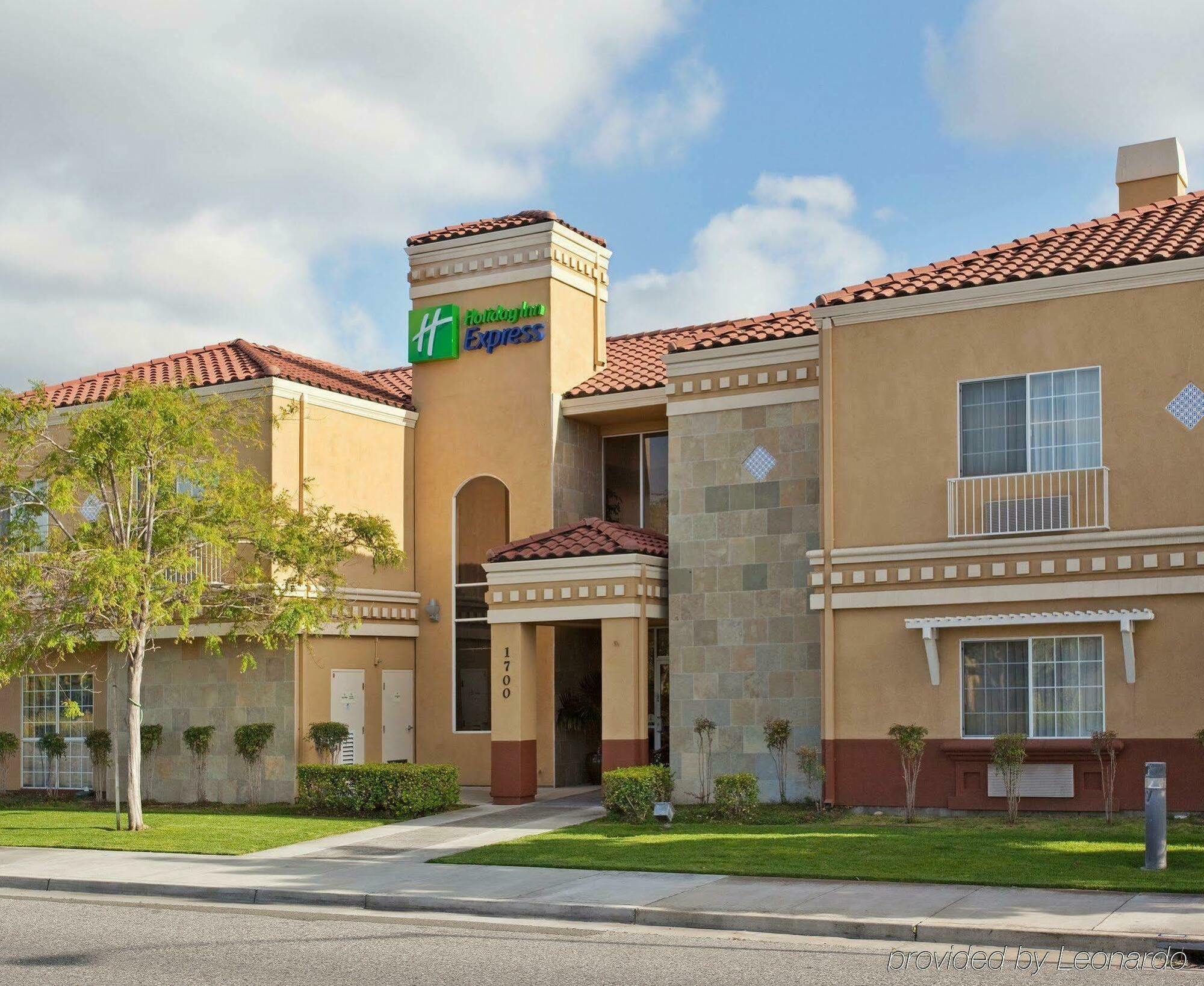 Hotel Express & By Ihg Santa Clara