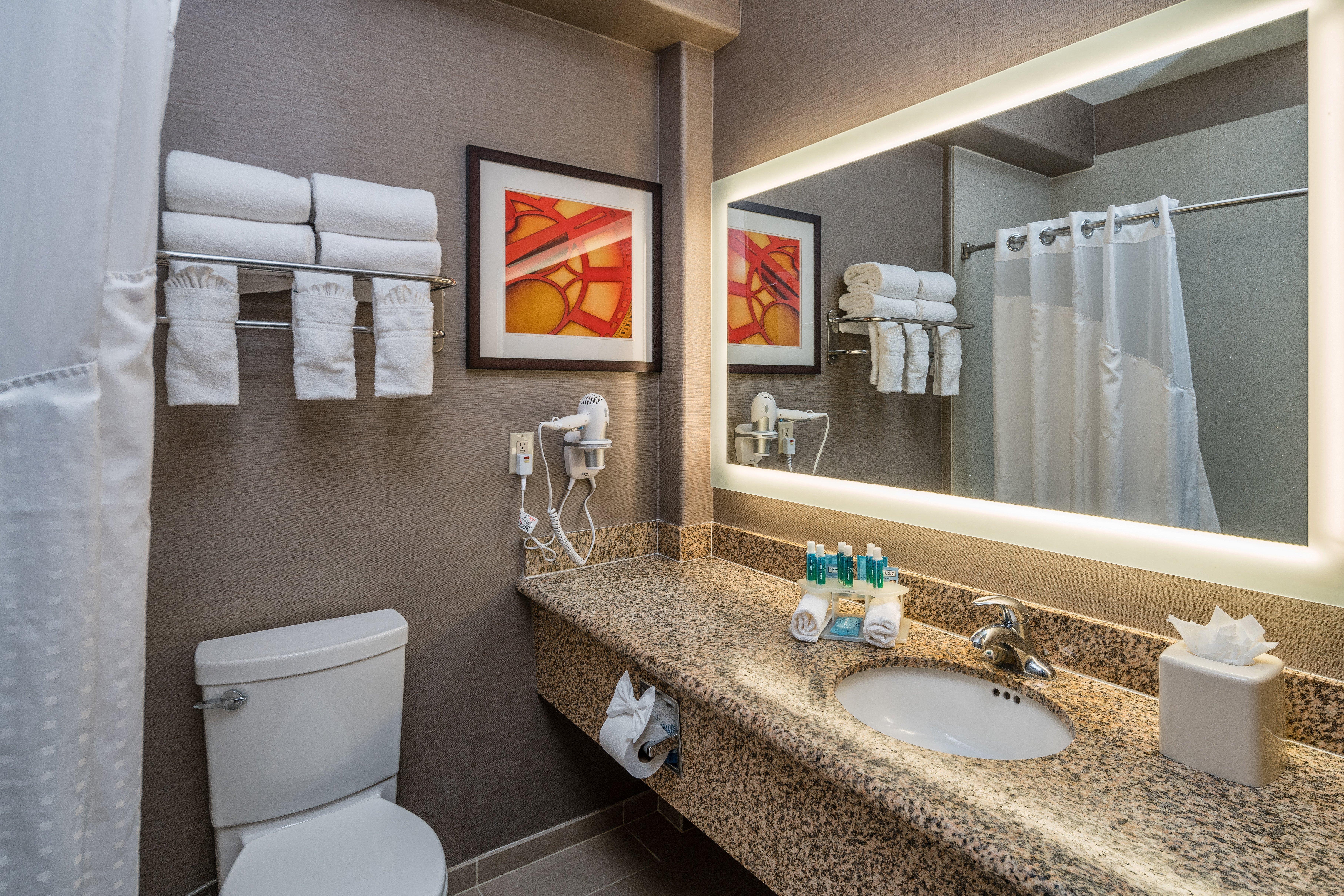 Hotel Express & By Ihg